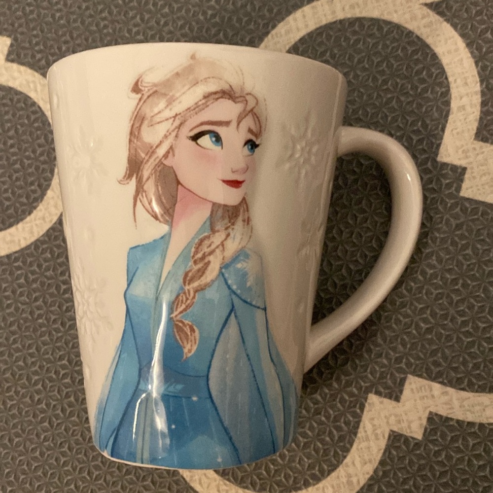 New Disney Frozen II Elsa & Anna Mug